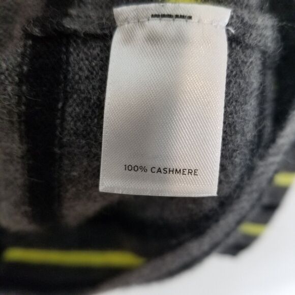 Halogen Women Cashmere Tunic Pullover Sweater Sz M Gray Yellow Soft Cozy - Picture 8 of 8